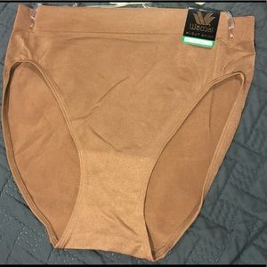 Wacoal B-Smooth Seamless Hi-Cut Brief